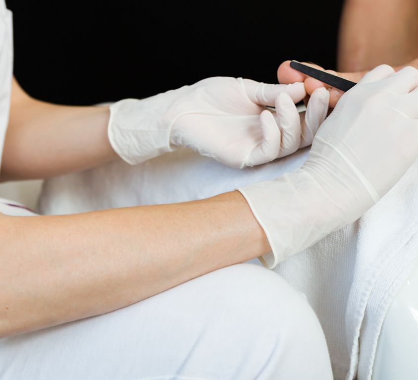 Manicure/Pedicure